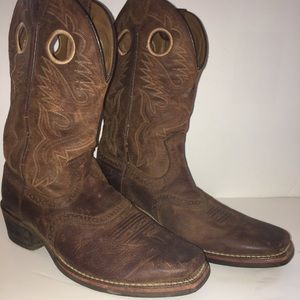 MEN’S ARIAT BOOTS
